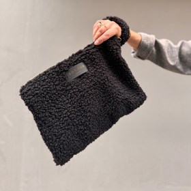 teddy black clutch2 resize